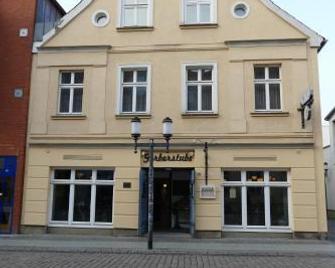 Hotel Am Dom - Greifswald - Gebouw