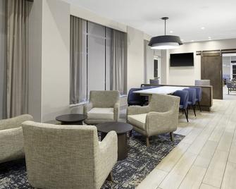 Hyatt Place Charlotte/University Research Park - Charlotte - Lounge