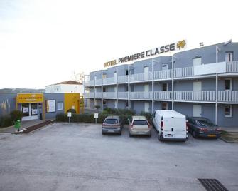 Hôtel Première Classe Marseille Ouest-Martigues - Martigues - Rakennus