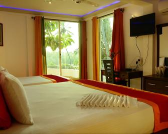 Kamaro Holiday Resorts (Villa) - Bandaragama - Habitación