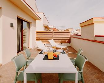 Port Plaza Apartments - Tarragona - Balkon