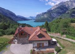 Agriturismo Ai Castioni - Molveno - Edificio