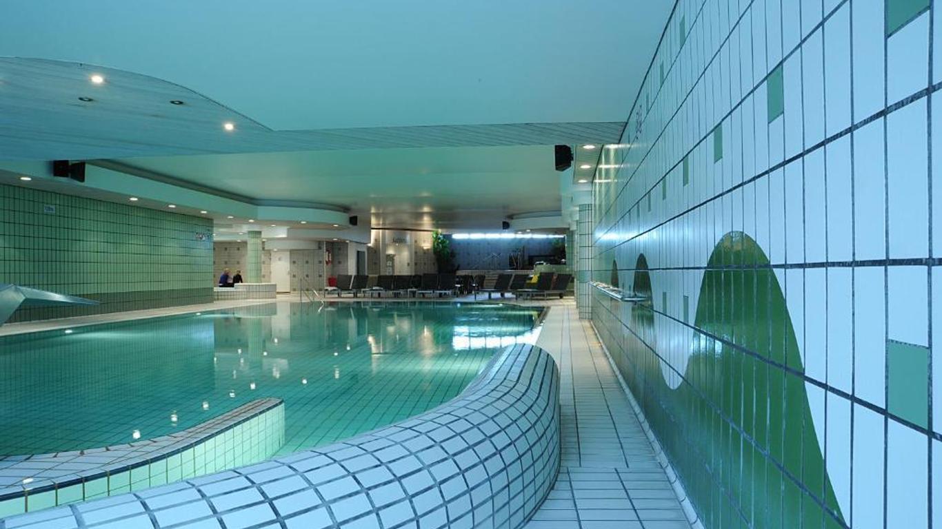 فاياموندو أوستندي