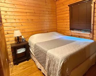 Justin Fitch Cabin - Active Heroes - Shepherdsville - Spa