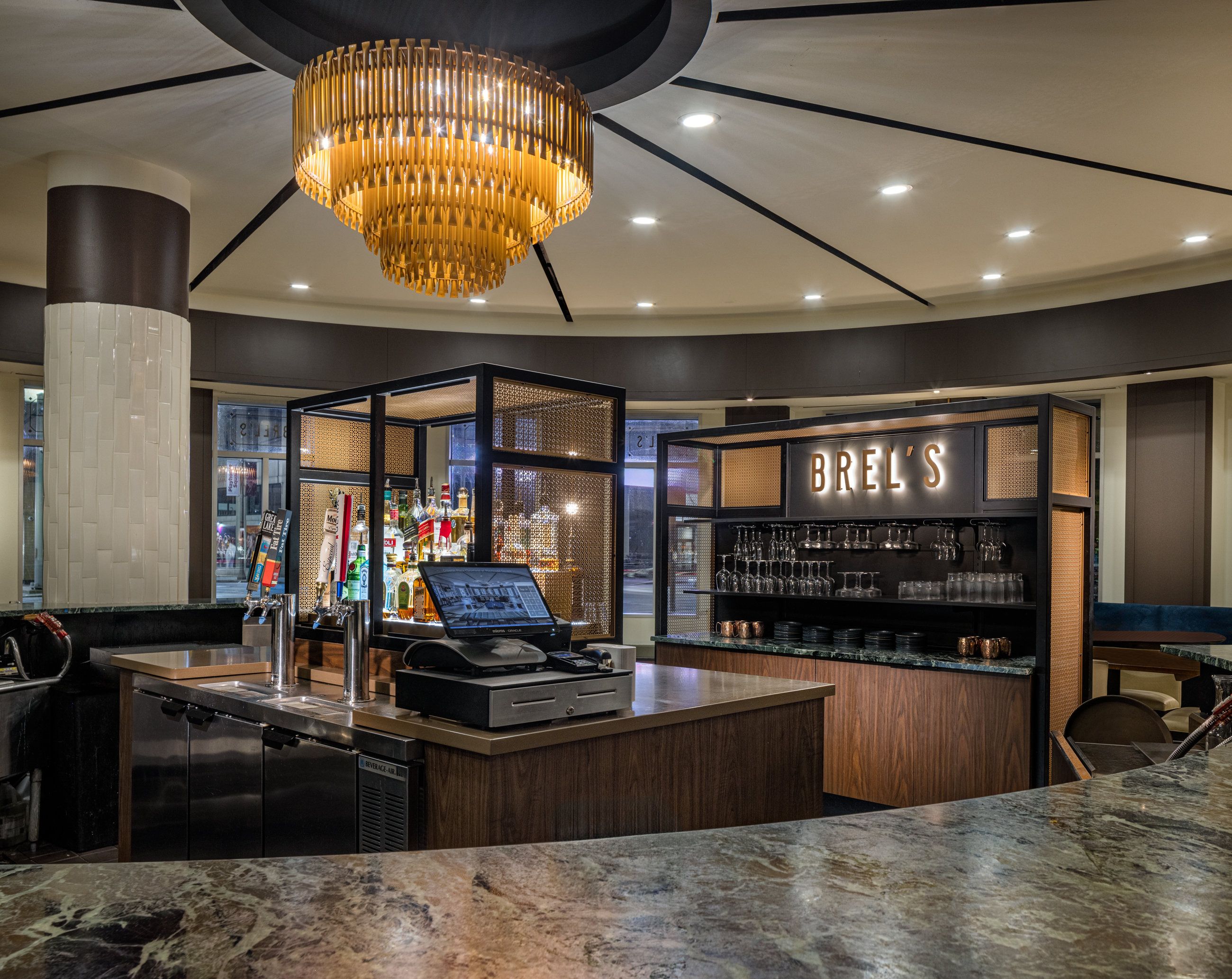 Crowne Plaza Cleveland At Playhouse Square By IHG thumbnail 3
