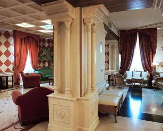Hotel Milano Regency - Mediolan - Lobby