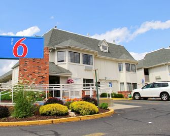 Motel 6-Enfield, Ct - Hartford - Enfield - Building