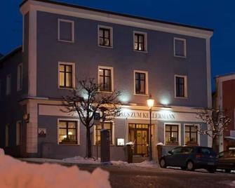 Hotel Gasthaus Zum Kellermann - Grafenau - Будівля