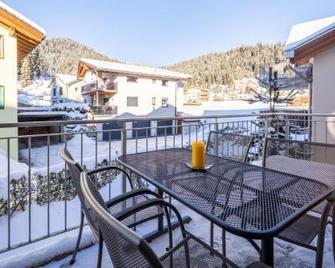 Casa Mutta - Laax - Balkon