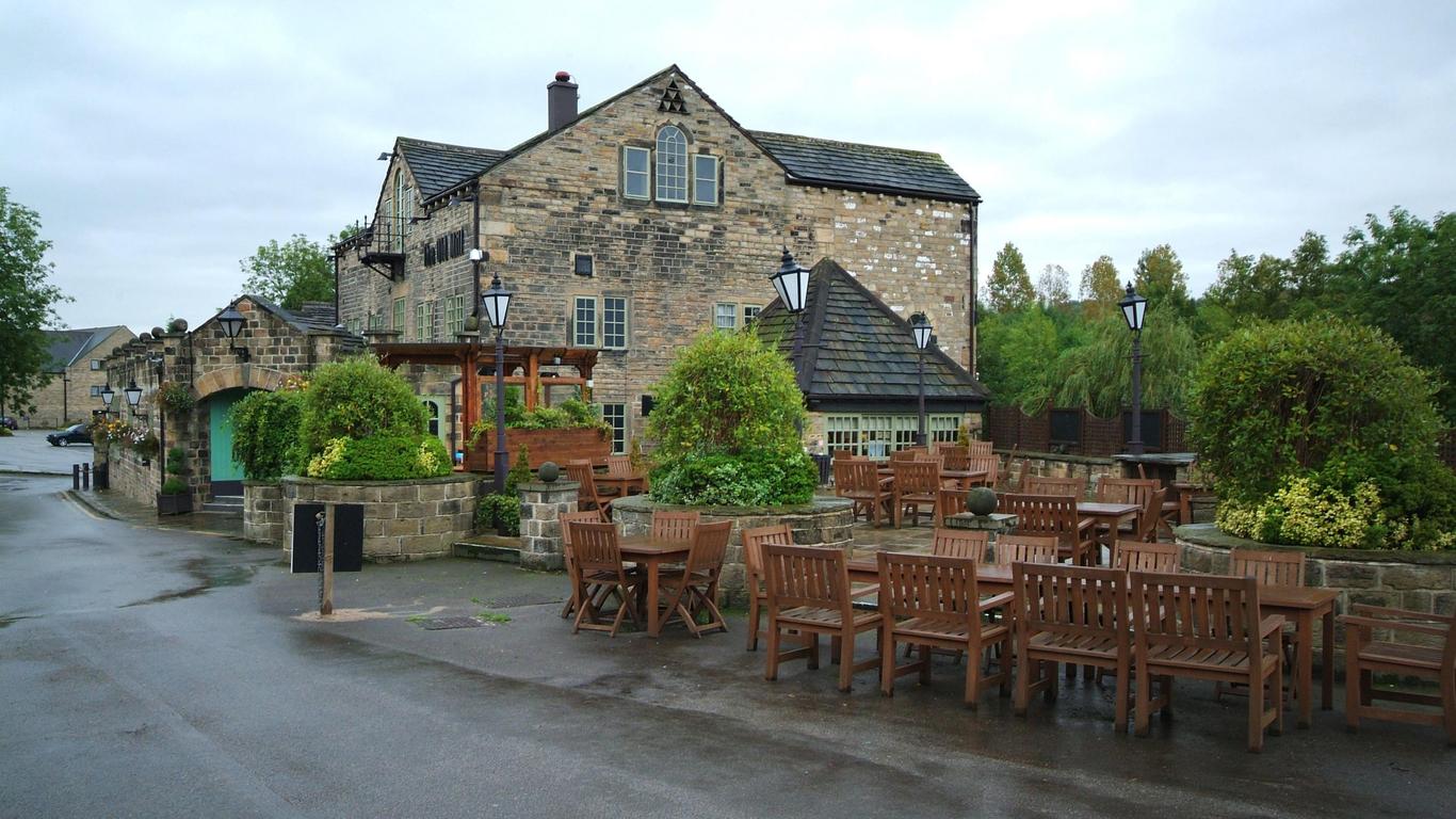 Premier Inn Huddersfield North