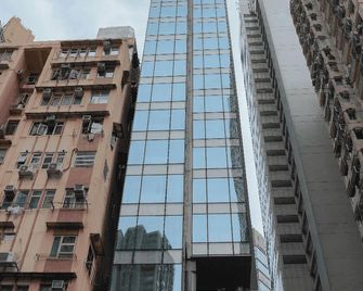 Twenty One Whitfield - Hong Kong - Building