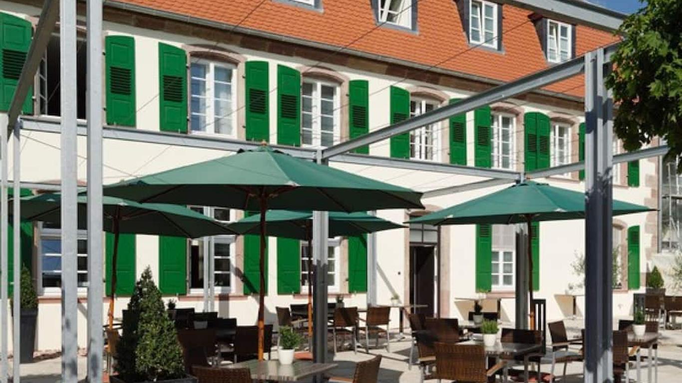Schlosshotel Bergzaberner Hof