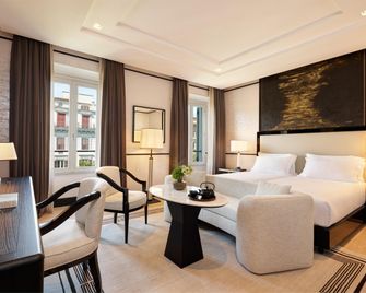 Grand Hotel Via Veneto - Rome - Bedroom
