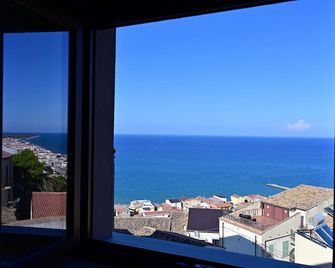 Palazzo Fiorentini Charme Hotel - Cariati - Balcony