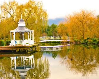 Lakeside Cottage - Melbourne - Outdoor view