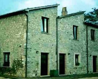 Barberani - Baschi - Gebouw