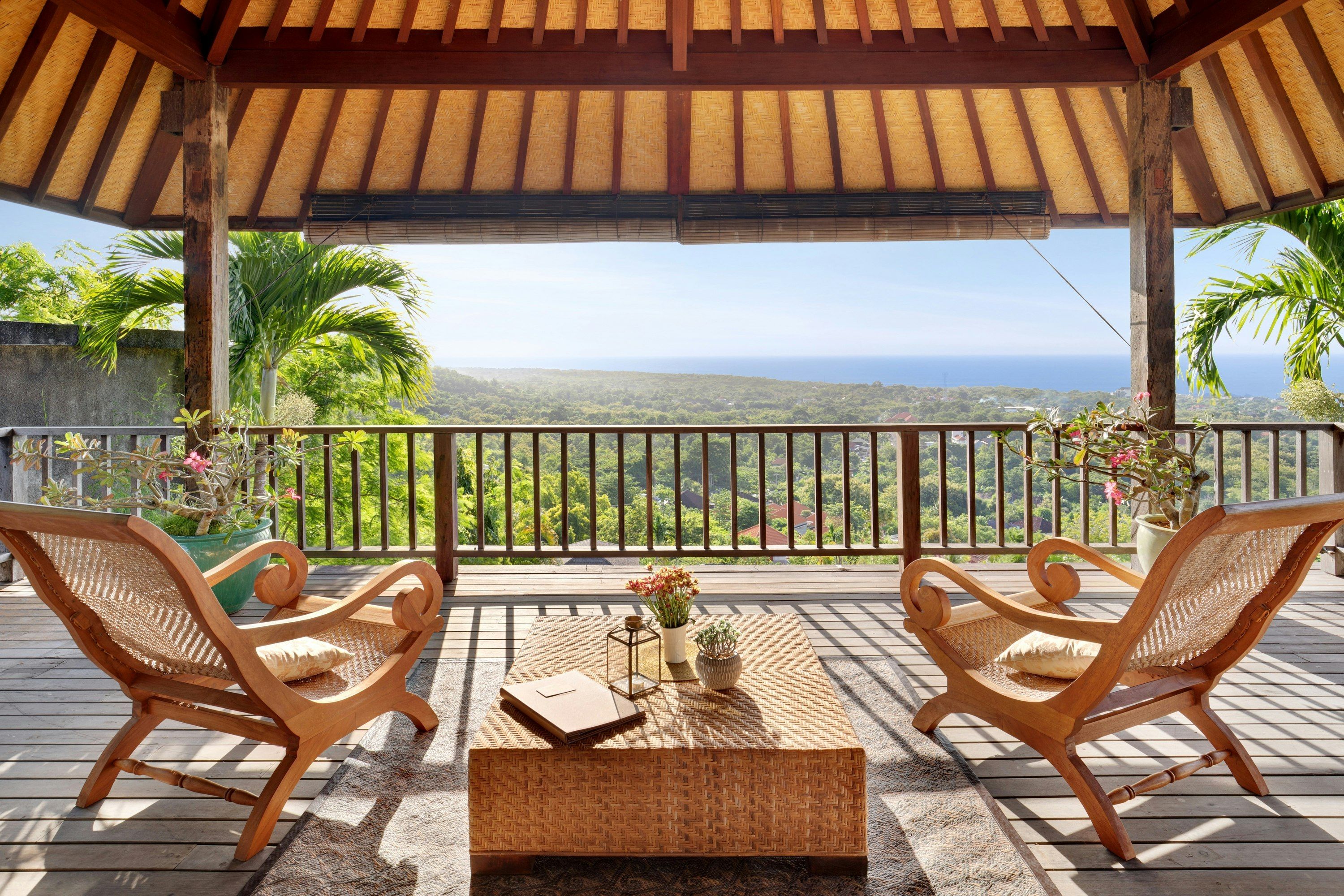 Hidden Hills Villas - Small Luxury Hotels of The World - South Kuta - מרפסת