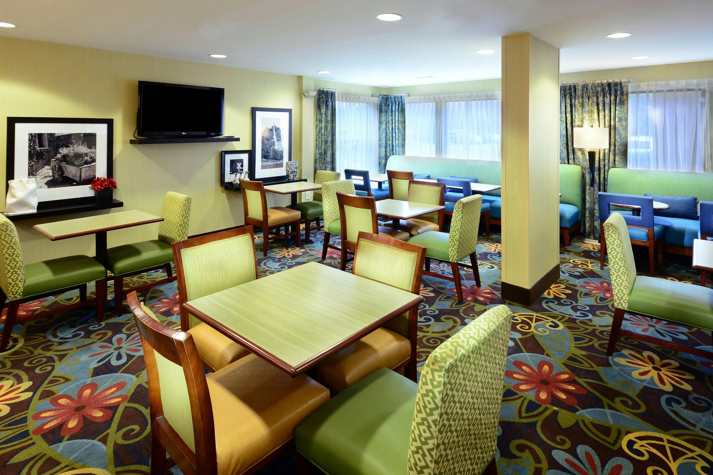 Hampton Inn Raleigh/Town of Wake Forest - Wake Forest - Restaurante