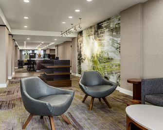 Courtyard by Marriott Tupelo - Tupelo - Lounge