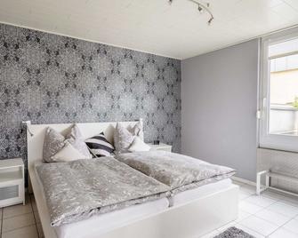 Ferienwohnung Moselblick - Neumagen-Dhron - Habitación