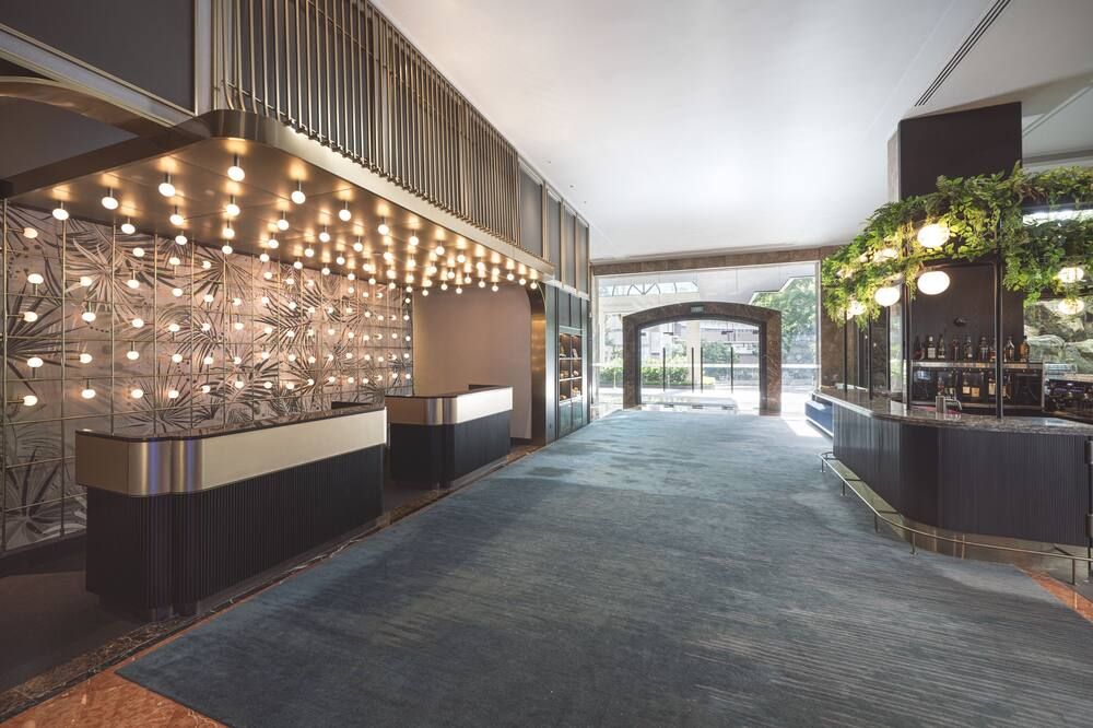Vibe Hotel Singapore Orchard thumbnail 3