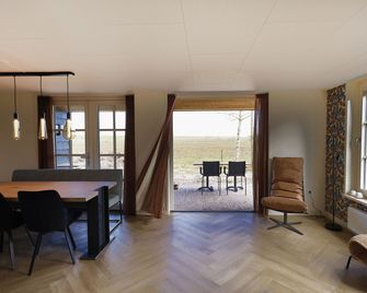 Villa in Wieringer Park with Garden - Hippolytushoef