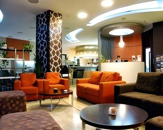 호텔 레지던스 스베티 스테판 - 부드바 - 로비