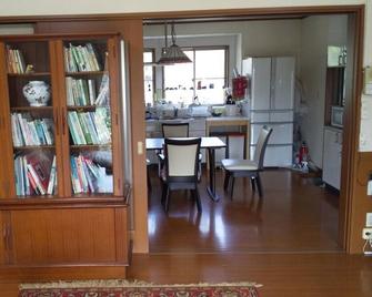 Detached villa in Minamiaso Village 1 group per - Detached villa in Minamiaso Village 1 group per day basic room rate for up to 3 people Free WiFi Chartered / Aso-gun Kumamoto - Takamori - Ruokailuhuone