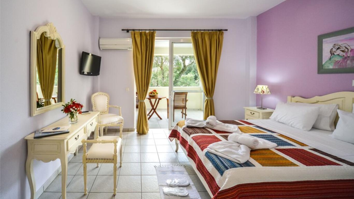 Paxos Club Resort & Spa