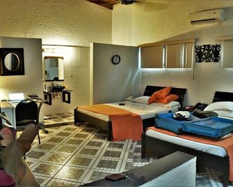 أوتل دو روي كريستوف - كاب هايتين - غرفة نوم