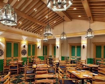 Disney's Caribbean Beach Resort - Lake Buena Vista - Restaurant