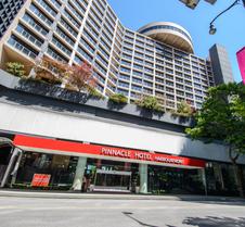 Pinnacle Hotel Harbourfront