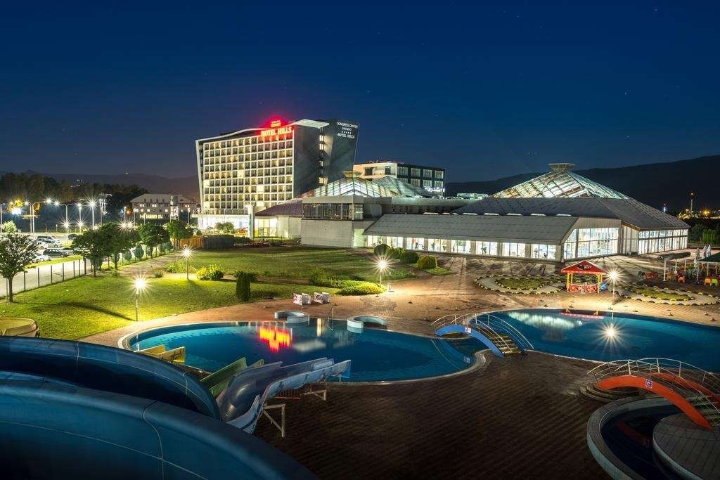 Hotel Hills Sarajevo Congress & Thermal Spa Resort - סרייבו - בריכה