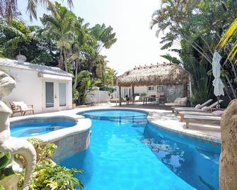 Inn On The Drive - Fort Lauderdale - Pool