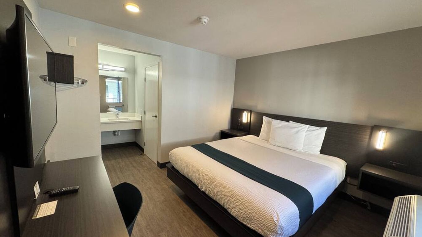 موتل 6 بيلفلاور، كاليفورنيا - لوس أنجلوس