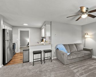 Cozy 1-bedroom apartment in charming Richmond close to EKU, free WiFi - Richmond