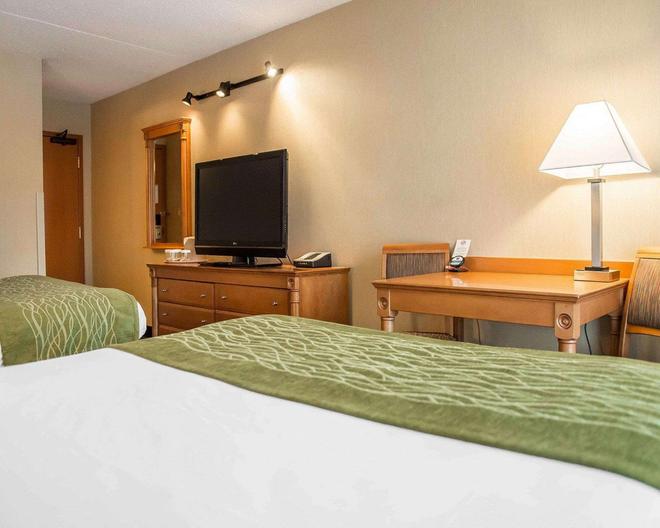 Comfort Inn C 192 C 1 5 9 Brockville Hotel Deals