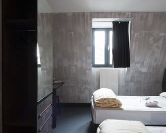Brxxl 5 City Centre Hostel - Brüksel