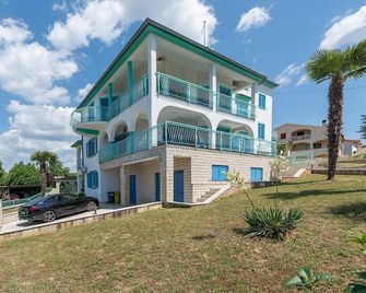 House Katja - Mugeba - Edificio