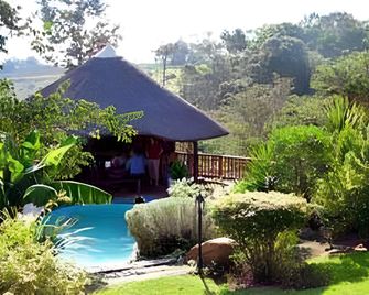 A Stones Throw Hotel - Grahamstown - Bazén