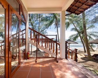 Coco Palm Beach Resort & Spa - Phu Quoc
