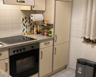 Adam's Pension - Chemnitz - Kitchen