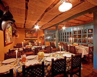 Hacienda El Porvenir by Tierra del Volcan - Del Salitre - Restaurante
