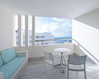 Izla Hotel by Fiesta Americana, Isla Mujeres - Isla Mujeres - Balkon