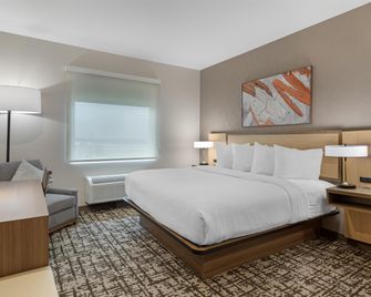 Best Western Plus Pearland/Houston Medical Center Hotel - Brookside Village - Soveværelse