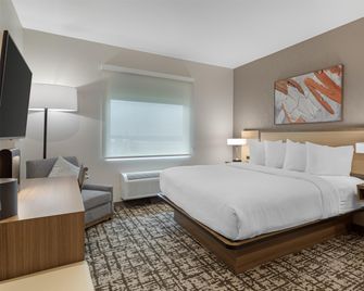 Best Western Plus Pearland/Houston Medical Center Hotel - Brookside Village - Makuuhuone