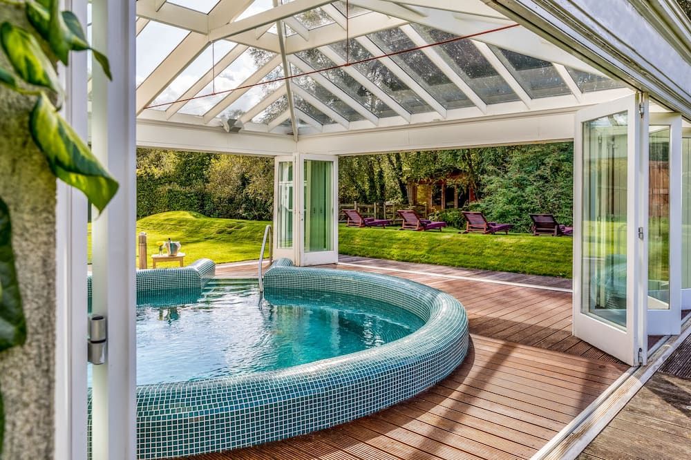 Brooklodge & Macreddin Village