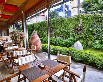 Han Hotel - איסטנבול - פטיו