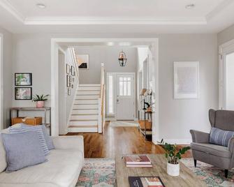 South Congress Craftsman - Austin - Living room
