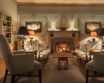 Spruce Point Inn Resort and Spa - Boothbay Harbor - Salon